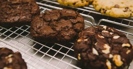 Receita Cookie Triplo de Chocolate com Oreo