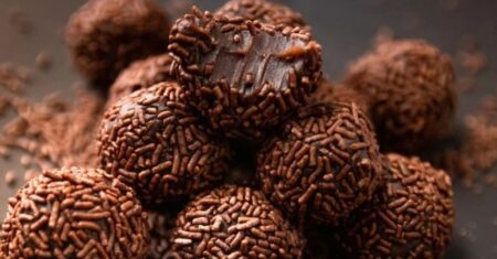 Receita de Brigadeiro Gourmet: Aprenda a Fazer e Descubra Como Lucrar com Doces Sofisticados