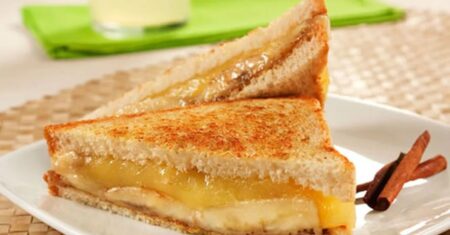 Receita de Sanduíche de Banana com Canela