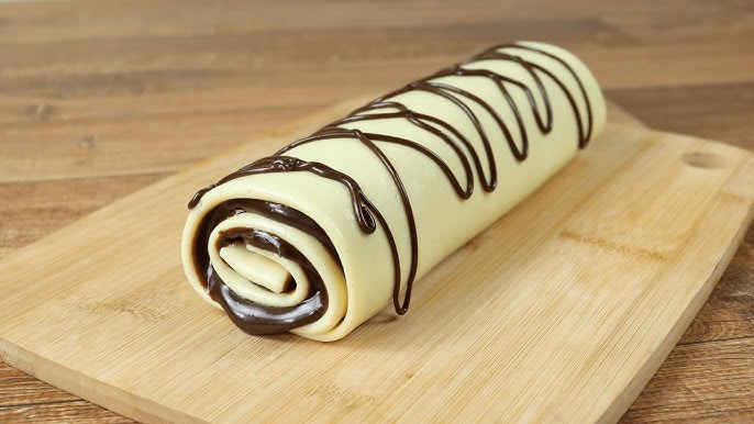 Rocambole de Leite Ninho com Nutella