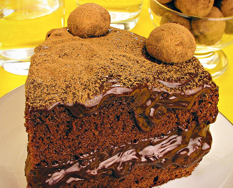 5 Receitas de Bolos Indispensáveis para o Final de Ano: Como Lucrar com Confeitaria