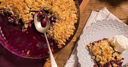 Crumble de Uva com Maçã