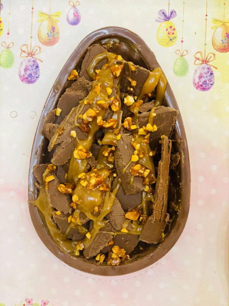 Ovo de Páscoa de Caramelo Salgado