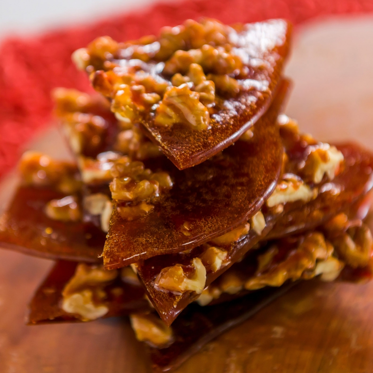 Ovo de Amêndoas Crocantes com Praliné