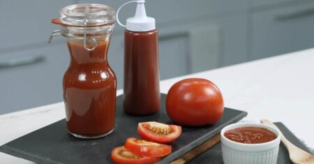 Como fazer ketchup caseiro: a receita que vai te fazer parar de comprar o industrializado