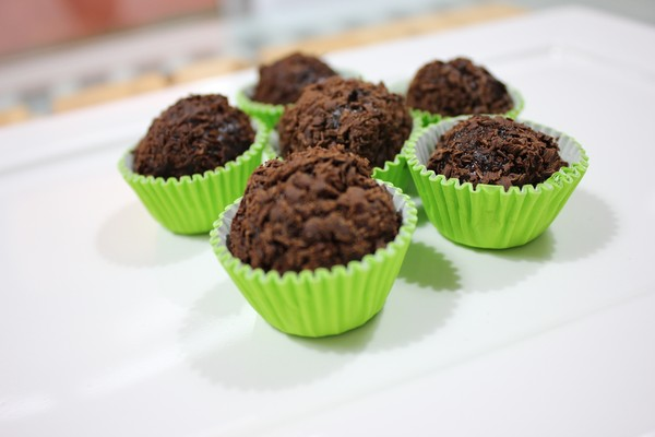 Brigadeiro Fit com 3 Ingredientes